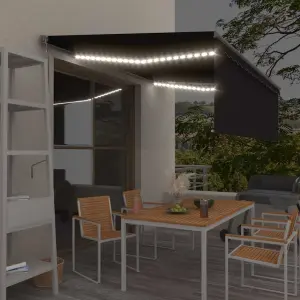 Automatycznie zwijana markiza, LED i czujnik wiatru, 4,5x3 m